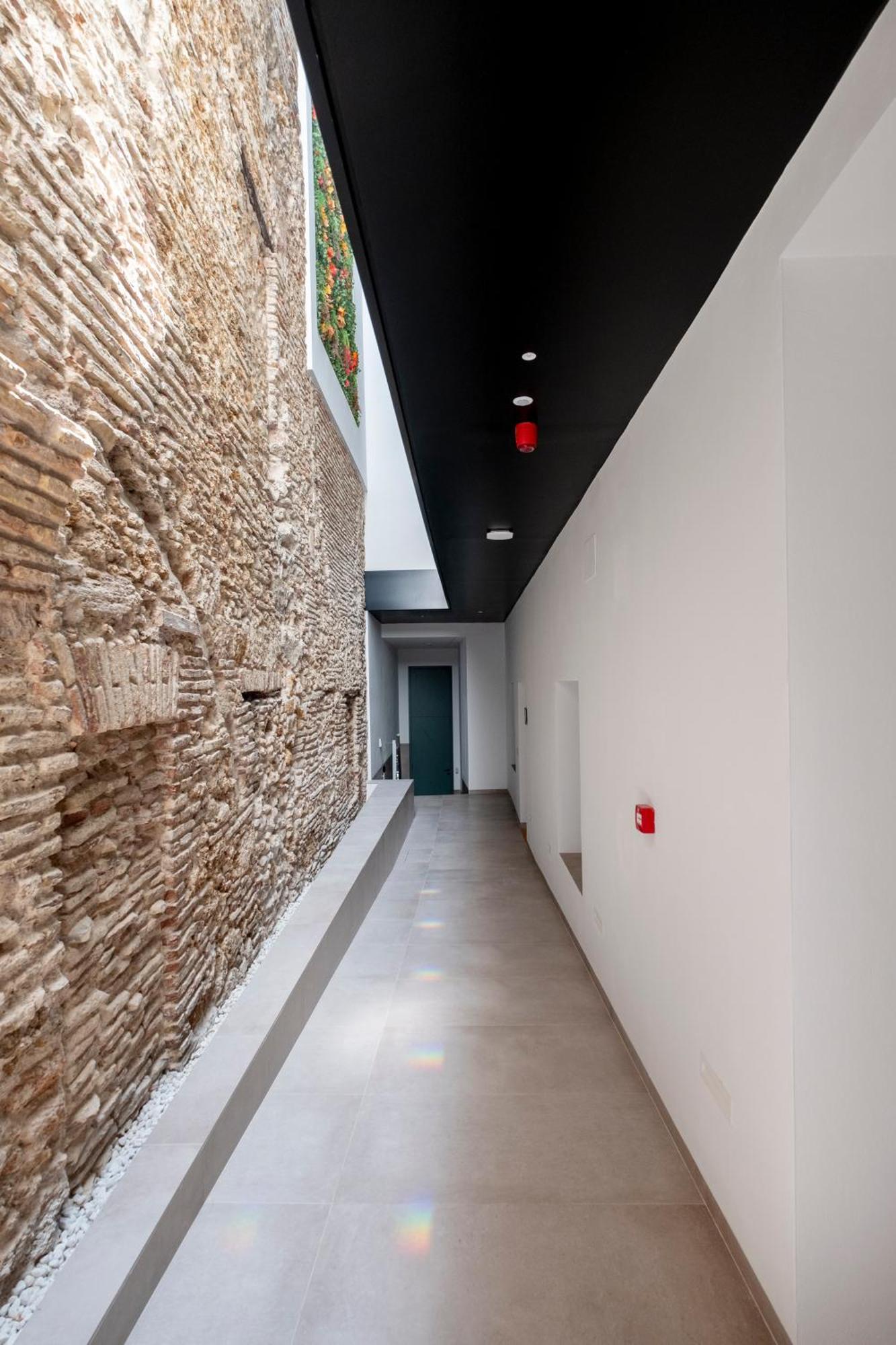 Villar Suites By Cadiz4Rentals Ngoại thất bức ảnh
